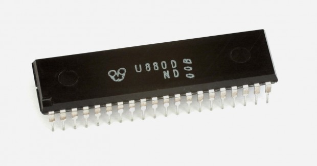 Der Prozessor U880 war ein Plagiat der Z80-CPU und in fast allen DDR-Kleincomputern verbaut. (Bild: Appaloosa/CC BY-SA 3.0)